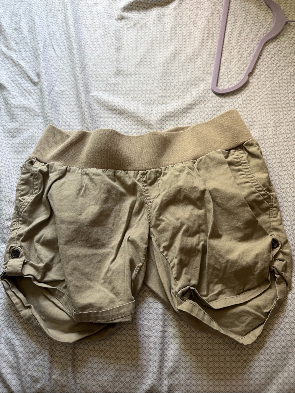 Liz Lange for Target Khaki Elastic-Waist Cargo Shorts